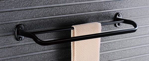 Double towel rail